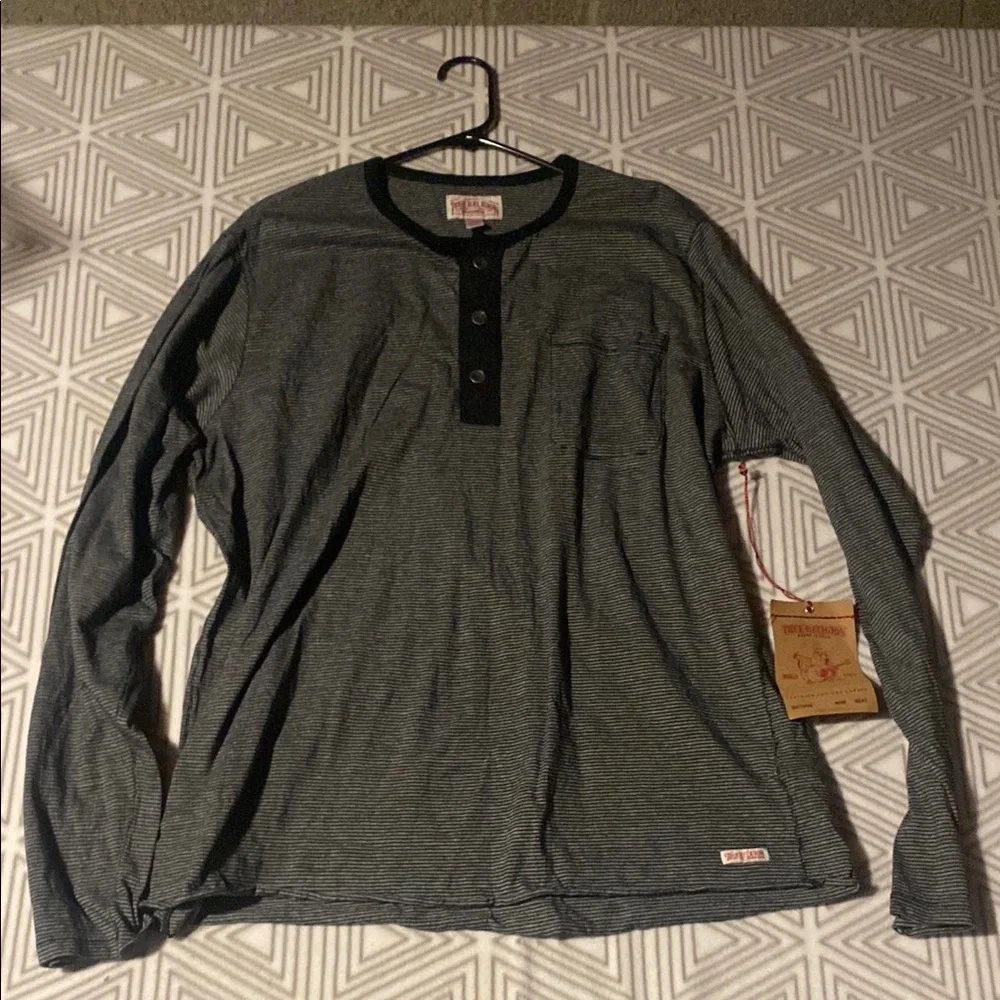 True‎ Religion Gray Long Sleeve Henley Tee